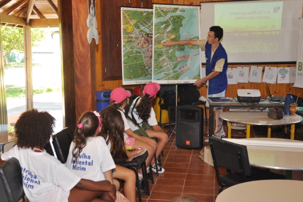 Atividade de Educação Ambiental com a Patrulha Mirim no Cassino - 08 de fevereiro de 2013