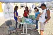Mostra fotográfica retrata saneamento ambiental no largo do Mercado Público de Pelotas