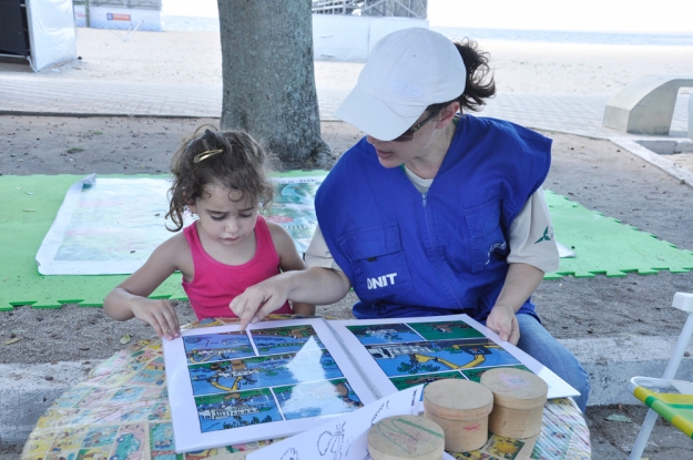 O público infantil se divertiu com os materiais educativos das Gestões Ambientais.